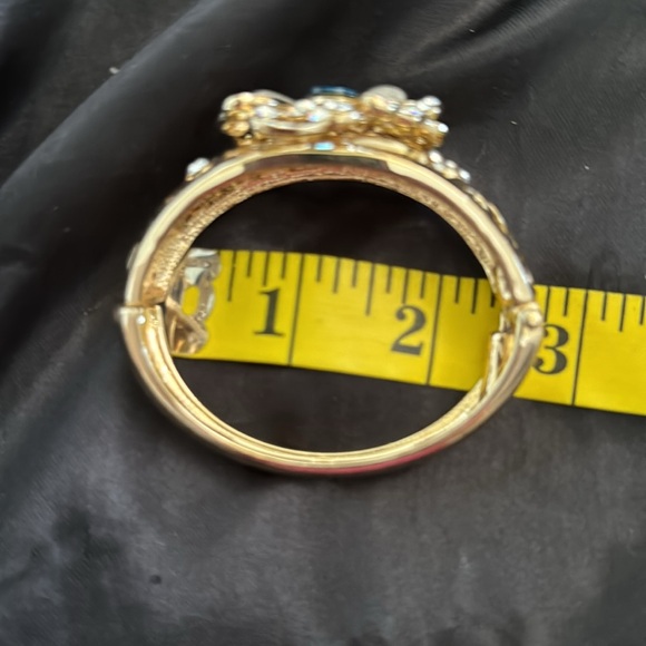 Sun King Fashion Bangle Bracelet With Bling - Picture 7 of 10